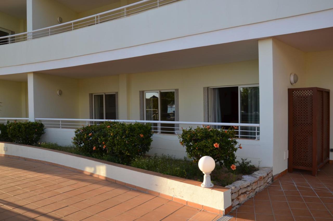 Bel Appartement Au Bord De La Mer De Porto De Mos Lagos Kültér fotó