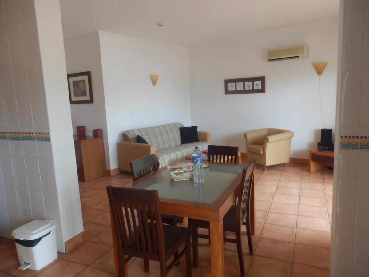 Bel Appartement Au Bord De La Mer De Porto De Mos Lagos Kültér fotó