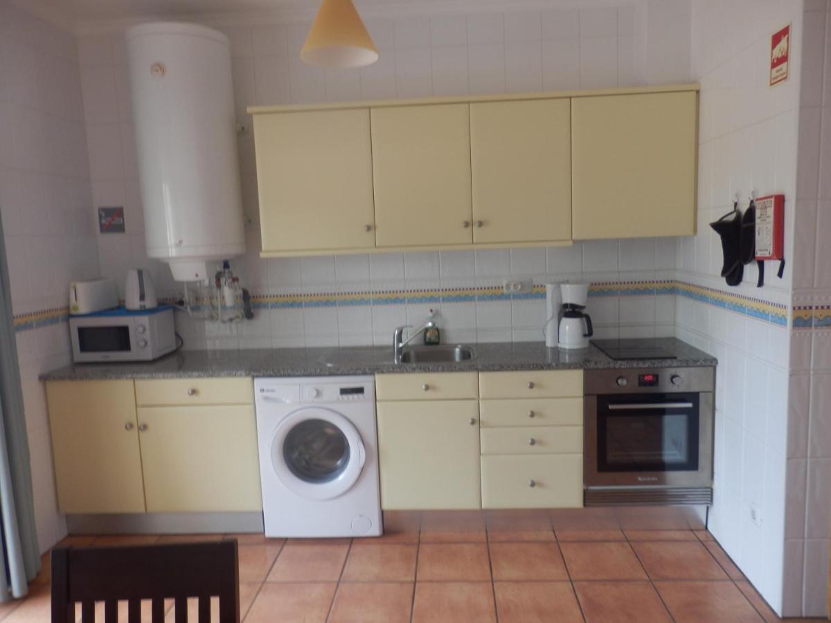 Bel Appartement Au Bord De La Mer De Porto De Mos Lagos Kültér fotó