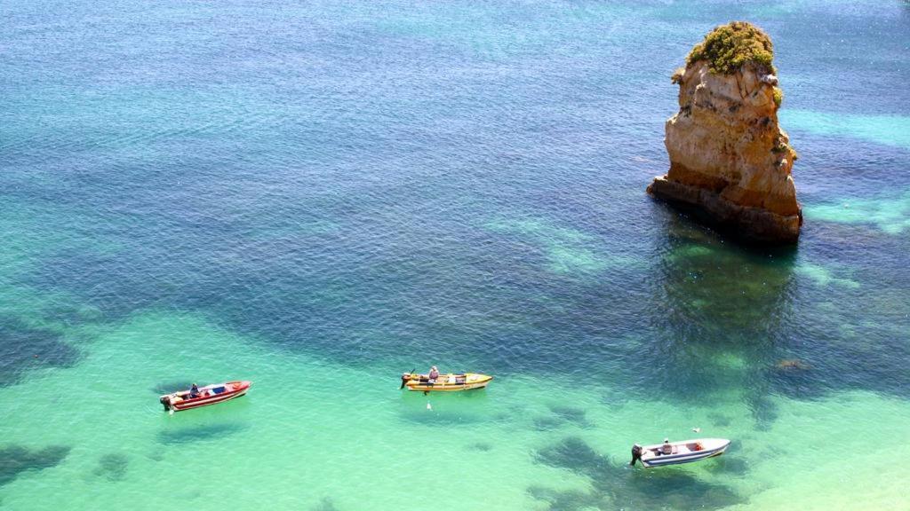 Bel Appartement Au Bord De La Mer De Porto De Mos Lagos Kültér fotó